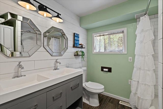 16825 N Day Mt. Spokane Rd, Greenbluff, WA 99021