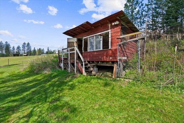 16825 N Day Mt. Spokane Rd, Greenbluff, WA 99021