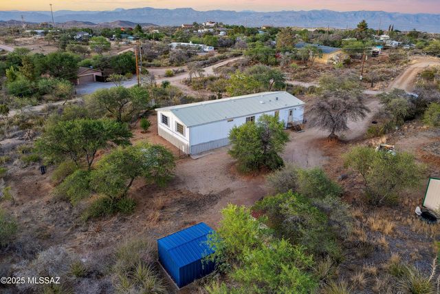 1074 N White Oak Place, Oracle, AZ 85623