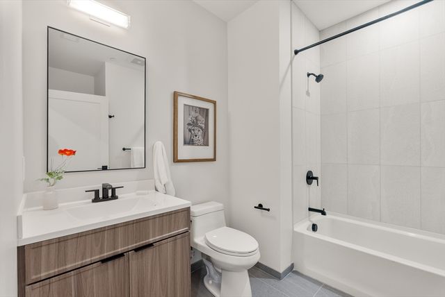 75 Willow Ct 411, Boston, MA 02125