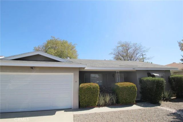 940 S Taylor, Hemet, CA 92543