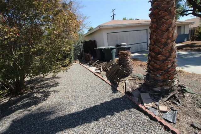 940 S Taylor, Hemet, CA 92543