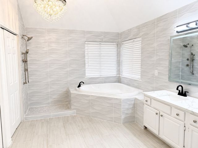 4301 Hudson Avenue, Grand Prairie, TX 75052