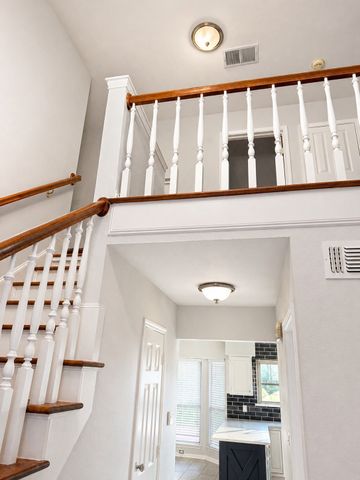 4301 Hudson Avenue, Grand Prairie, TX 75052