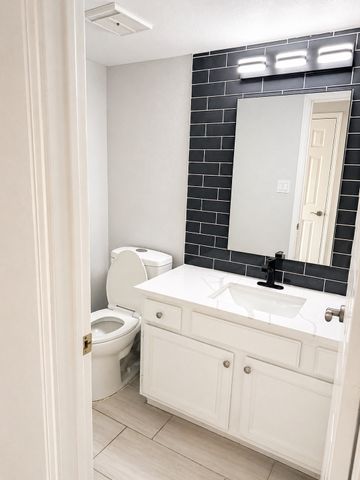 4301 Hudson Avenue, Grand Prairie, TX 75052