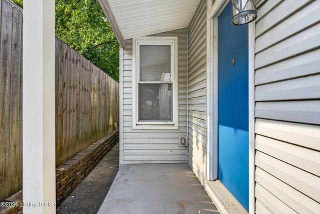 1938 Payne St, Louisville, KY 40206