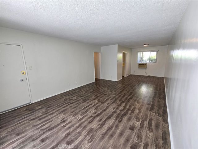 439 S Le Doux Road 2, Los Angeles, CA 90048