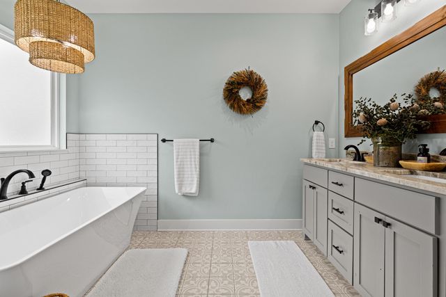 449 Lakeview Circle, Jefferson, TX 75657