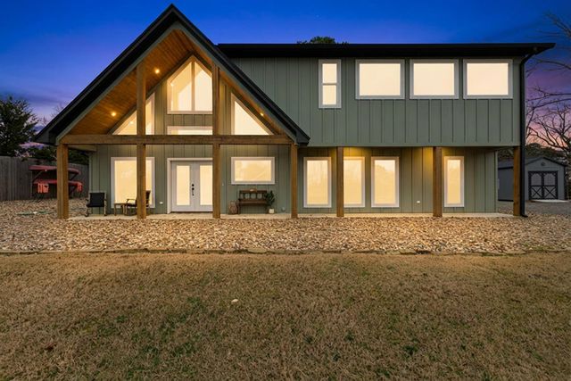 449 Lakeview Circle, Jefferson, TX 75657