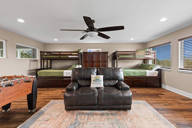 449 Lakeview Circle, Jefferson, TX 75657