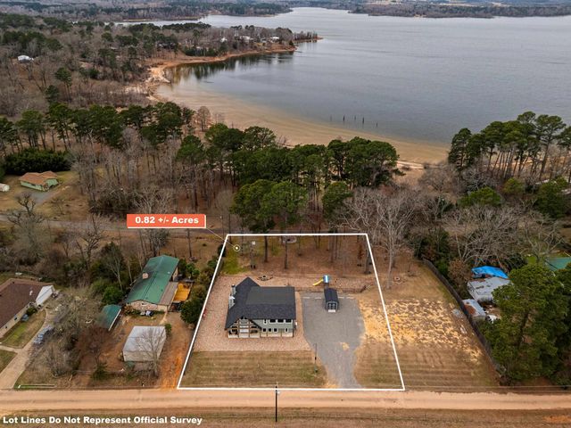 449 Lakeview Circle, Jefferson, TX 75657