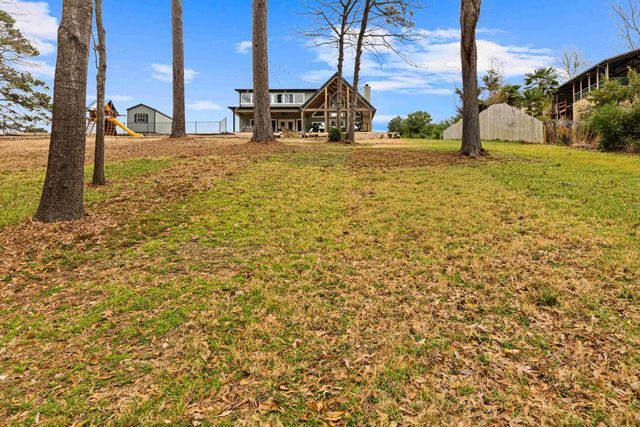 449 Lakeview Circle, Jefferson, TX 75657