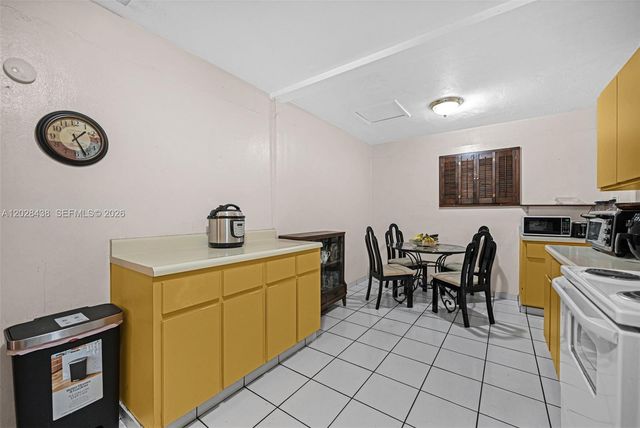 1421 SW 92nd Ave, Miami, FL 33174
