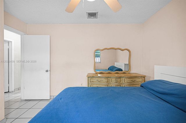 1421 SW 92nd Ave, Miami, FL 33174
