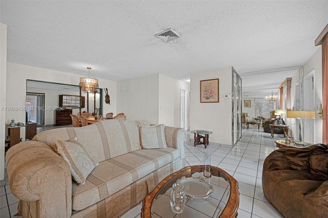 1421 SW 92nd Ave, Miami, FL 33174