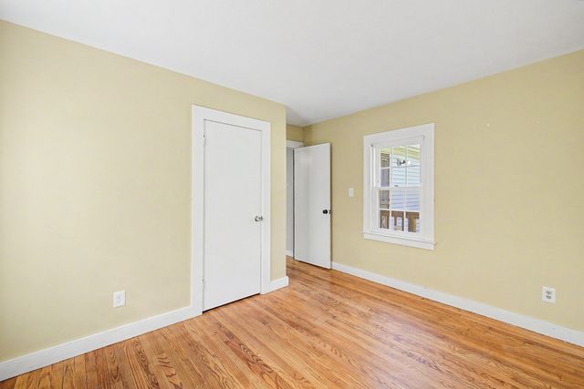 1161 E Mountain Rd, Westfield, MA 01085