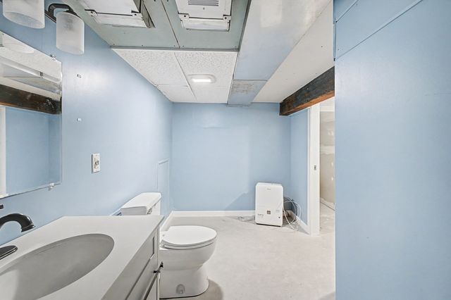 1161 E Mountain Rd, Westfield, MA 01085