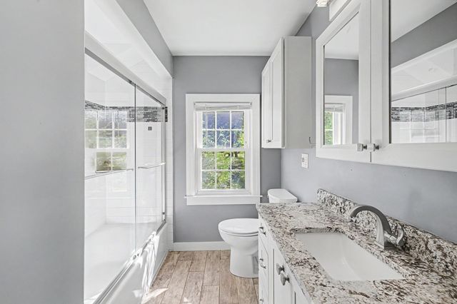 1161 E Mountain Rd, Westfield, MA 01085