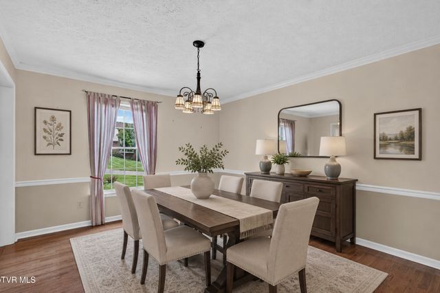 19368 Triple Crown Drive, Abingdon, VA 24211