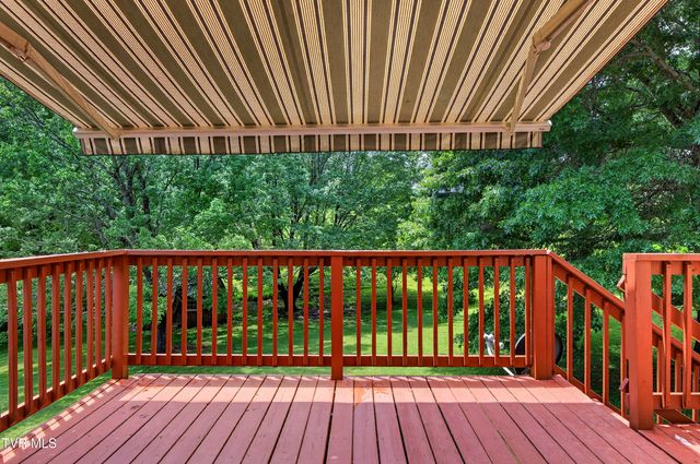 19368 Triple Crown Drive, Abingdon, VA 24211