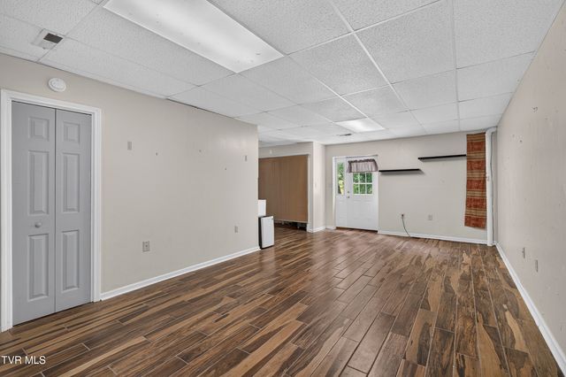19368 Triple Crown Drive, Abingdon, VA 24211