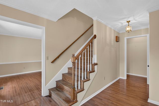 19368 Triple Crown Drive, Abingdon, VA 24211