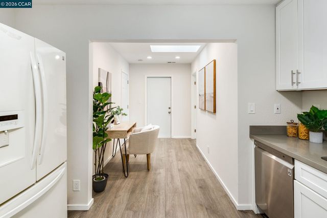1801 Campbell Ave, San Leandro, CA 94577