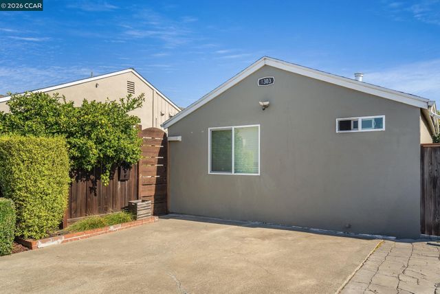 1801 Campbell Ave, San Leandro, CA 94577