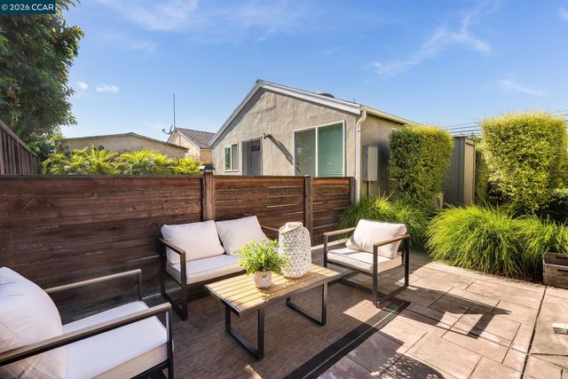 1801 Campbell Ave, San Leandro, CA 94577