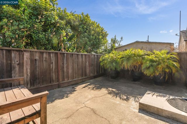 1801 Campbell Ave, San Leandro, CA 94577