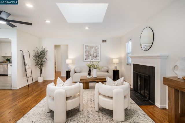 1801 Campbell Ave, San Leandro, CA 94577