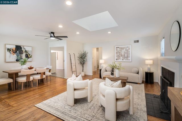 1801 Campbell Ave, San Leandro, CA 94577