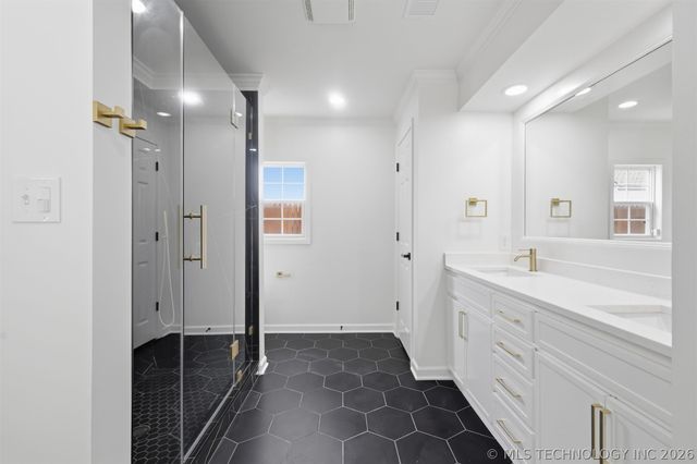 2538 E 17th Place, Tulsa, OK 74104