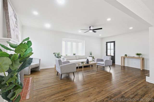 2538 E 17th Place, Tulsa, OK 74104