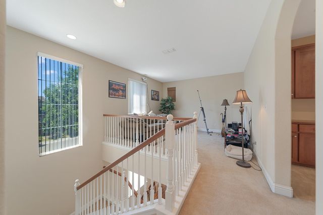 3120 Queens Gate Ln, Modesto, CA 95355