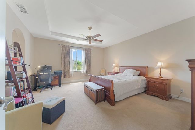 3120 Queens Gate Ln, Modesto, CA 95355