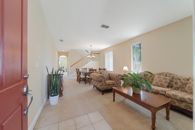 3120 Queens Gate Ln, Modesto, CA 95355