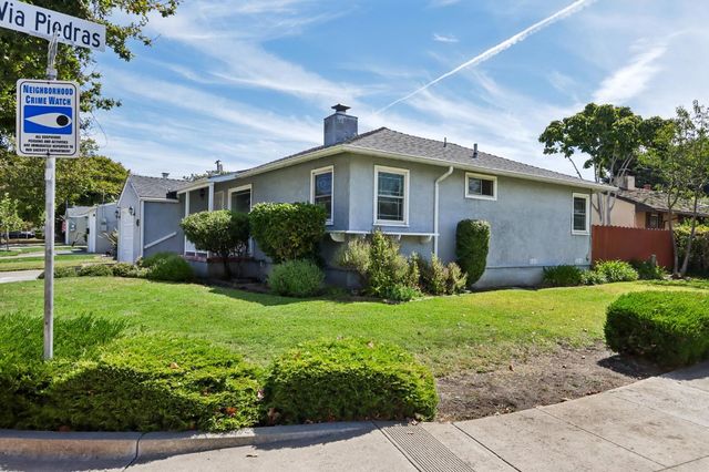 886 Via Manzanas, San Lorenzo, CA 94580