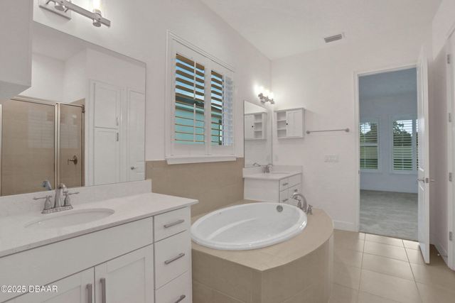 6239 Woodhaven Village Drive, Port Orange, FL 32128