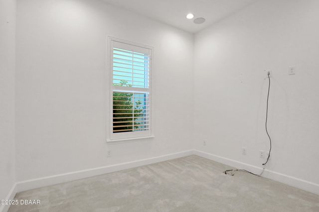 6239 Woodhaven Village Drive, Port Orange, FL 32128