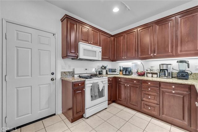 9744 Briar Rose, Riverside, CA 92503