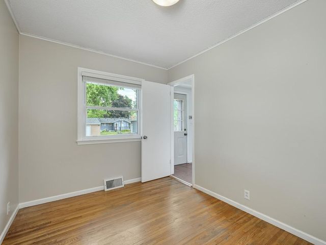 7329 3rd Avenue S, Richfield, MN 55423