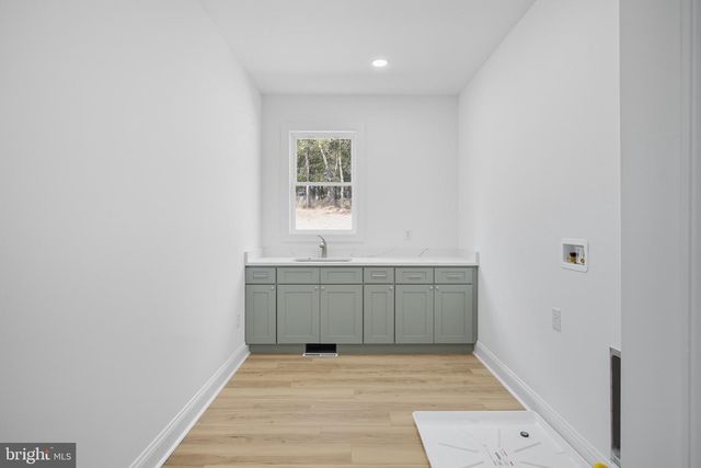 607 SLONAKER LN, Martinsburg, WV 25405