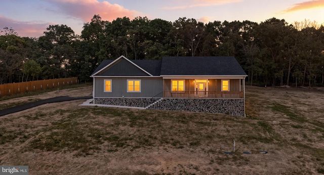 607 SLONAKER LN, Martinsburg, WV 25405