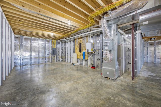 607 SLONAKER LN, Martinsburg, WV 25405