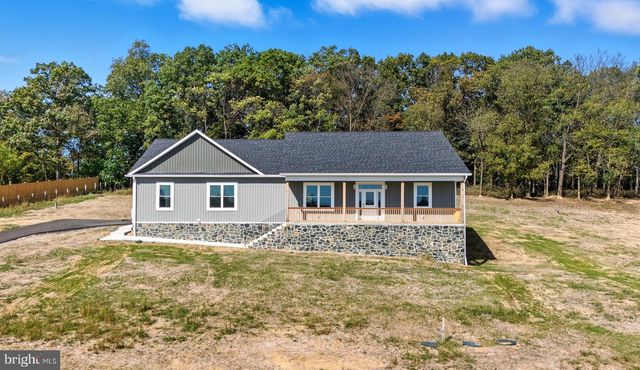 607 SLONAKER LN, Martinsburg, WV 25405