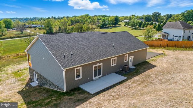 607 SLONAKER LN, Martinsburg, WV 25405