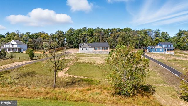 607 SLONAKER LN, Martinsburg, WV 25405