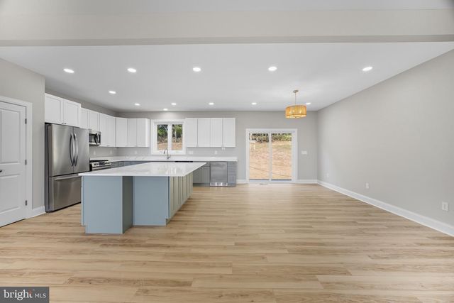 607 SLONAKER LN, Martinsburg, WV 25405