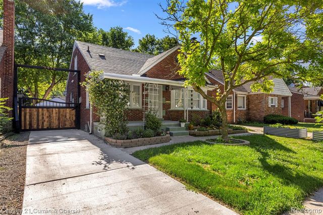 9976 Pierson Street, Detroit, MI 48228